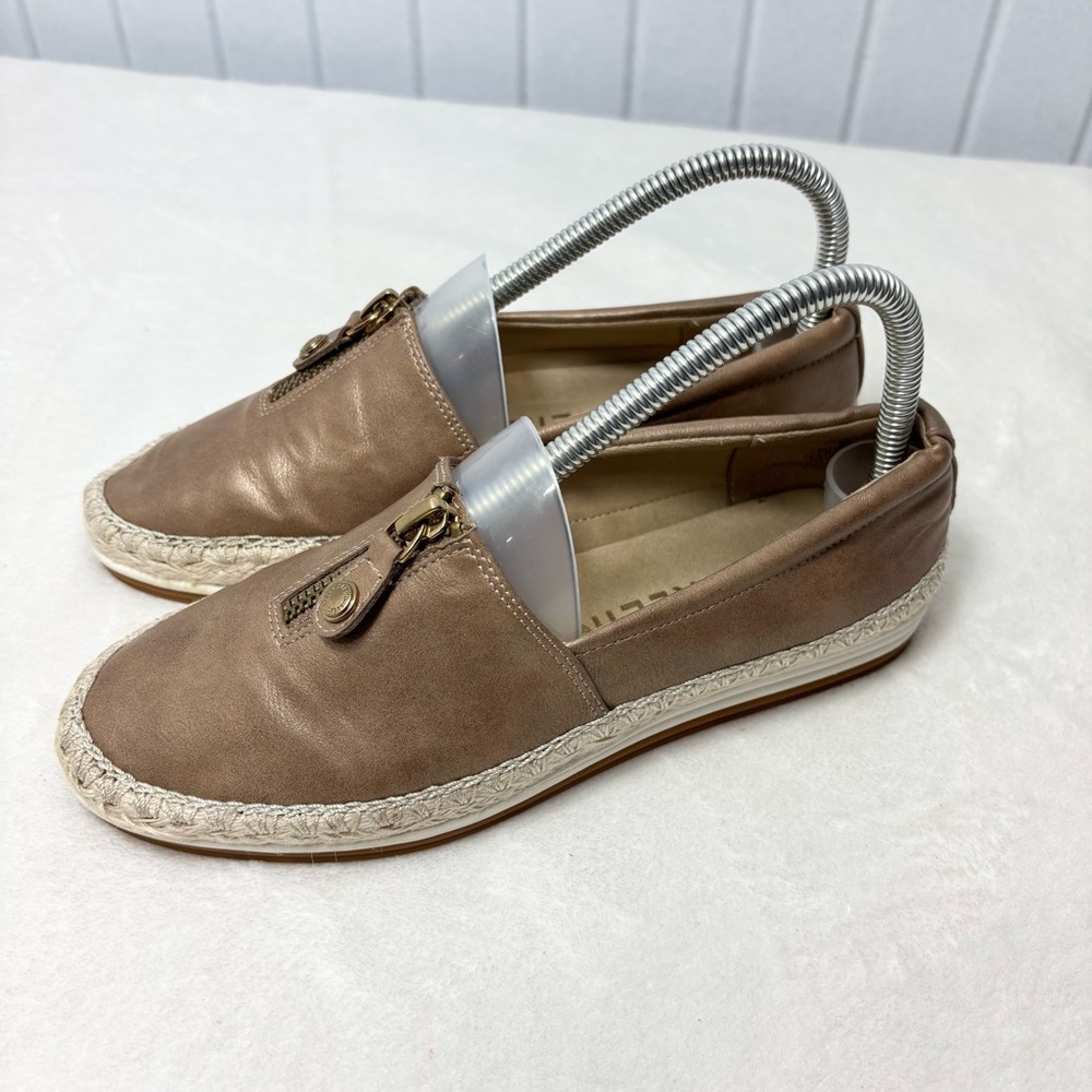 Anne Klein Tan Espadrille Loafers Size 6M